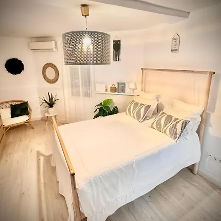 Cosy +netflix+24h Entry+silent Air Conditionning Apartment *